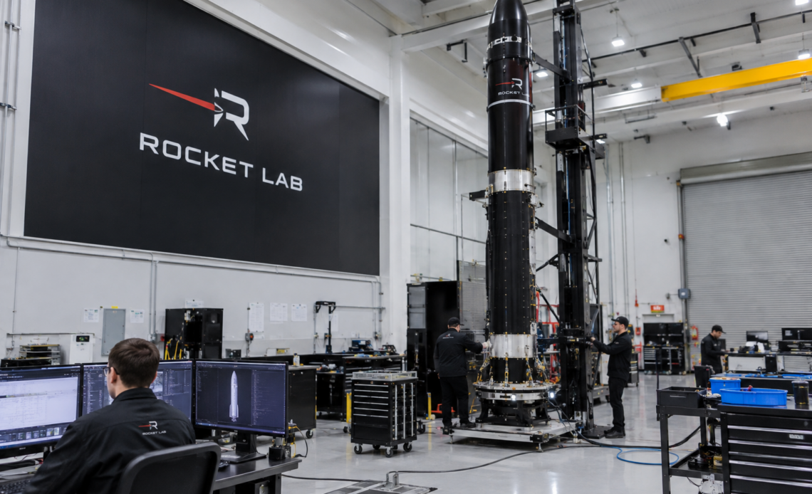 Rocket Lab stock drops below key support after Neutron delay: now what?
